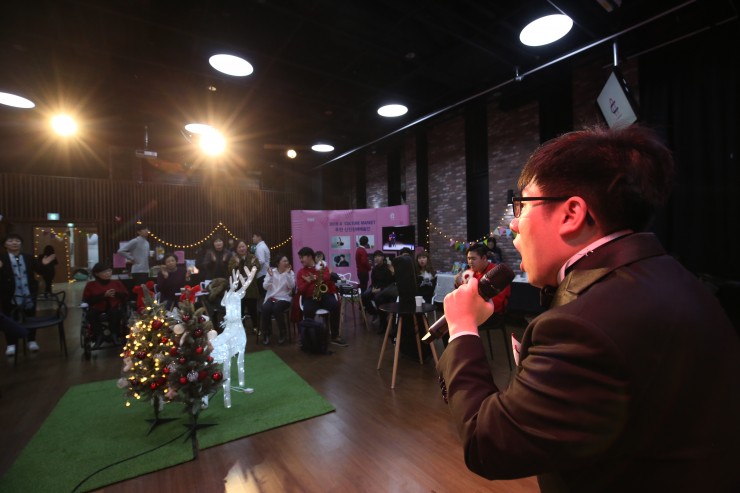 7d6d9977ea72a3e8e4509ed5f5d8d251_1484888