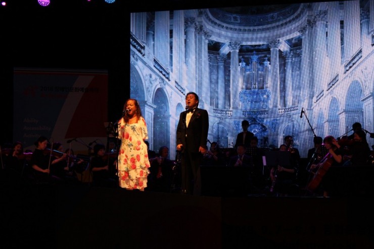 23e7cdede0814c59eaeb1a433f48551c_1540527