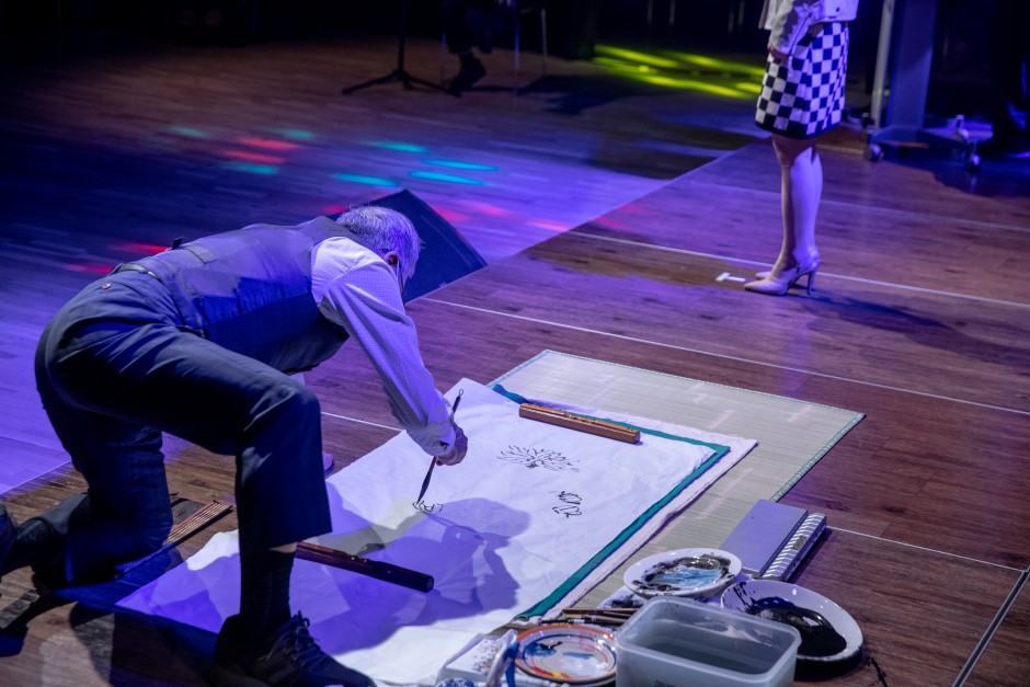 be041b63d1efdd5d666df77f18faa9e1_1635319