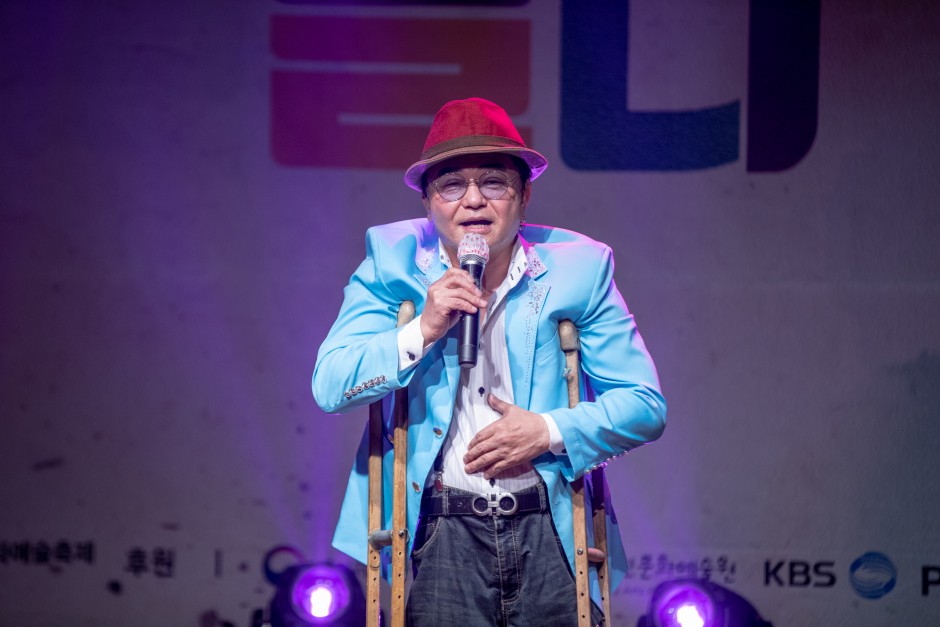 be041b63d1efdd5d666df77f18faa9e1_1635319