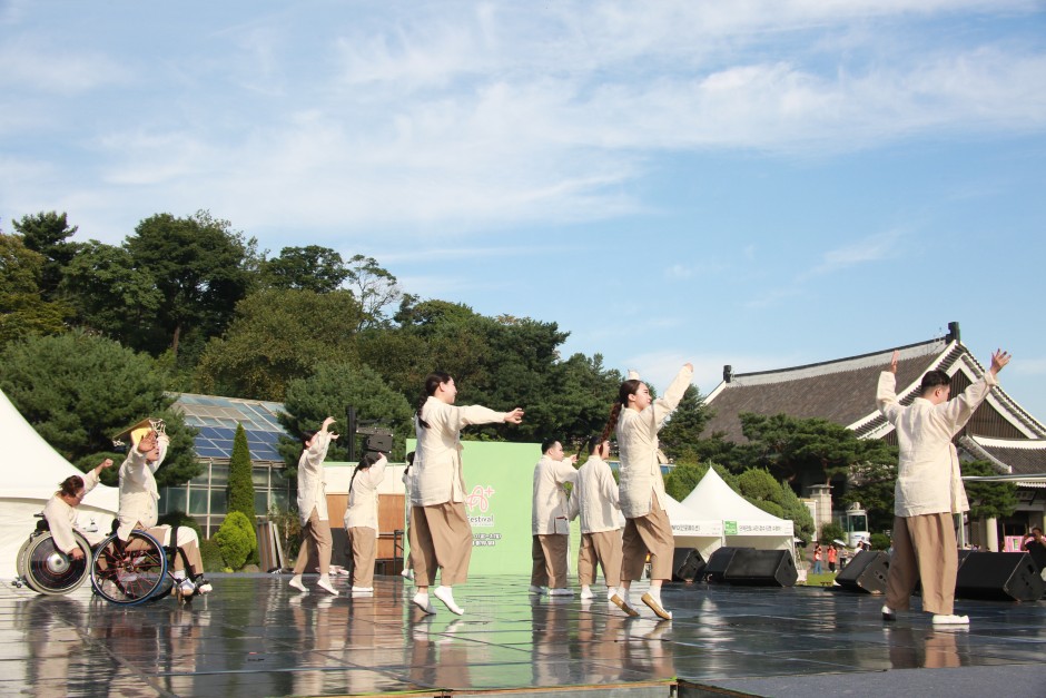 a30a42517a82b8ee216663bd23b9ee00_1696553