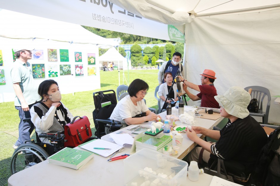 a30a42517a82b8ee216663bd23b9ee00_1696554